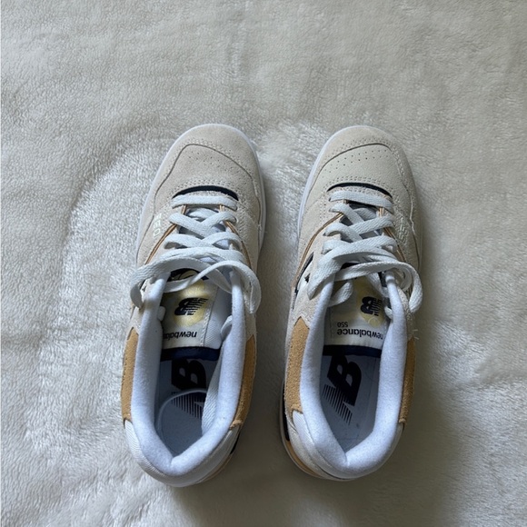 New Balance 550s Size 7.5 - Picture 4 of 5